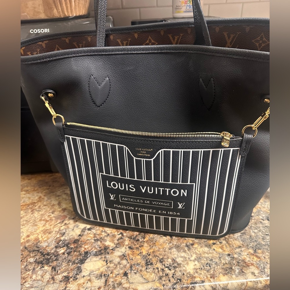 Louis Vuitton Neverfull Inside Out MM